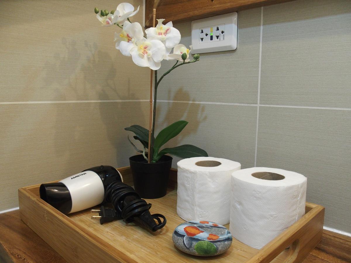 Cozy Family Suite With Stunning View Of Taal タガイタイ エクステリア 写真