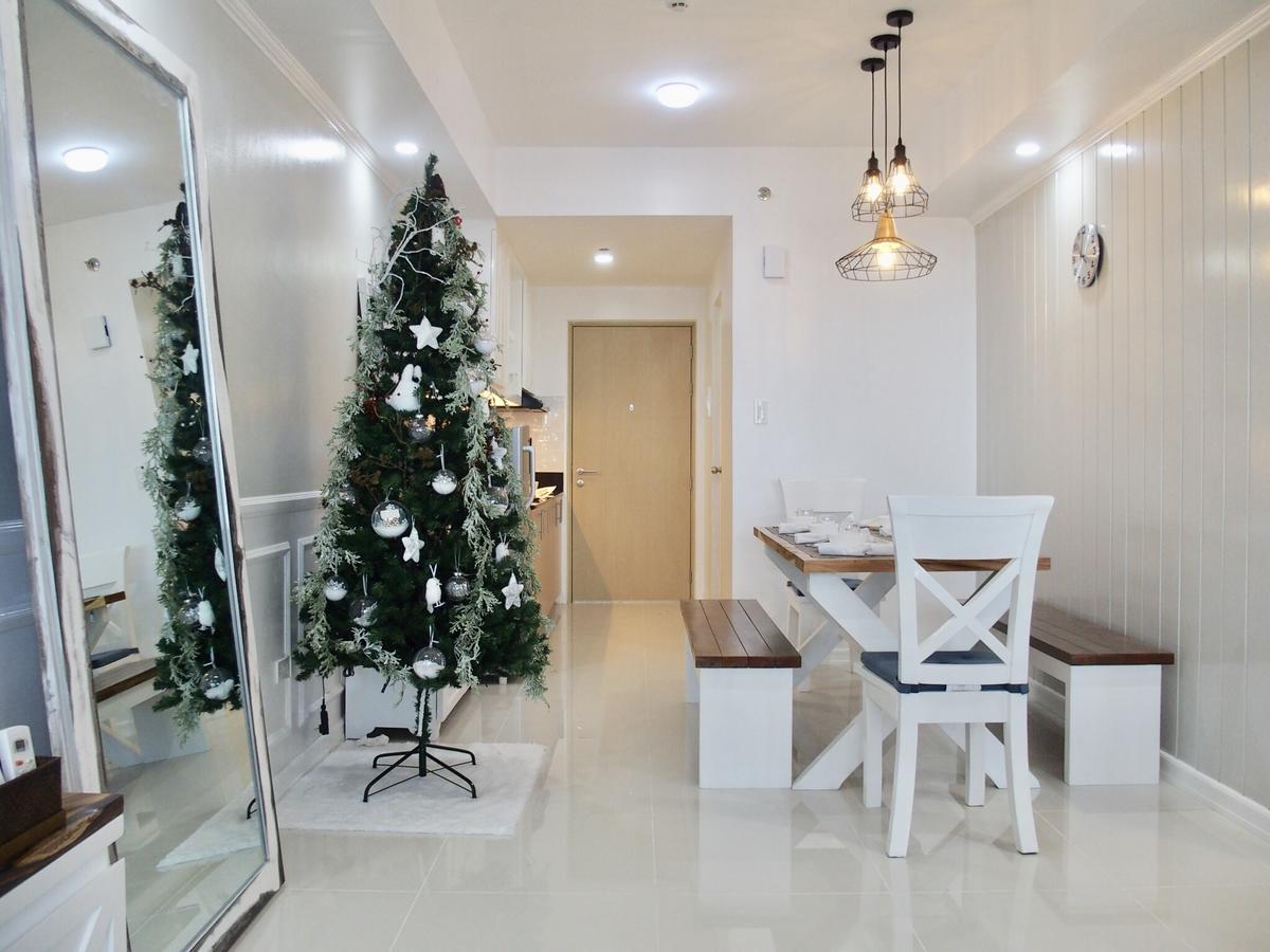 Cozy Family Suite With Stunning View Of Taal タガイタイ エクステリア 写真